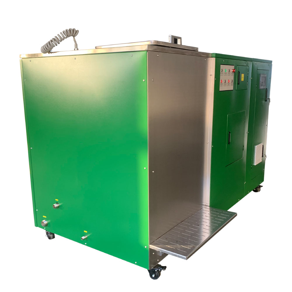 CR-100-with-Crusher-03 Creeks Composter